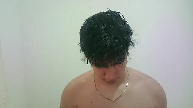 Snapshot of zeus_181 chatting on 07/05/26, 09:44 zeus 181 online show from 07/05/26, 09:44