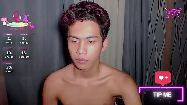 Snapshot of Demure_Asian143 chatting on 03/12/26, 06:14 Demure Asian143 online show from 03/12/26, 06:14