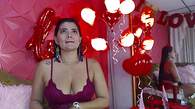 Snapshot of SailonTeen chatting on 02/13/25, 10:43 SailonTeen online show from 02/13/25, 10:43