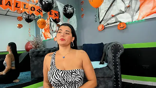 Snapshot of SailonTeen chatting on 10/30/25, 03:57 SailonTeen online show from 10/30/25, 03:57