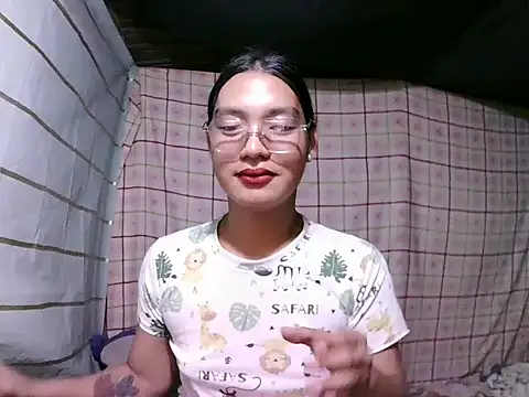 Snapshot of asian_janella chatting on 04/25/26, 02:14 asian janella online show from 04/25/26, 02:14