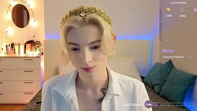 Snapshot of fiachand chatting on 04/08/26, 01:11 fiachand online show from 04/08/26, 01:11