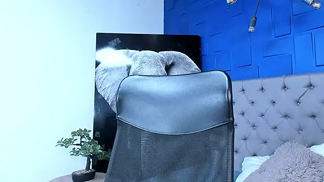 andres-clark92 online show from 10/04/25, 05:44