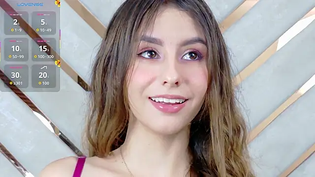 Snapshot of Sarah-Grace chatting on 03/09/26, 02:37 Sarah-Grace online show from 03/09/26, 02:37