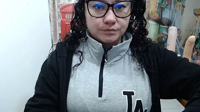 Snapshot of greeneyes_nurse chatting on 09/09/25, 03:28 greeneyes nurse online show from 09/09/25, 03:28