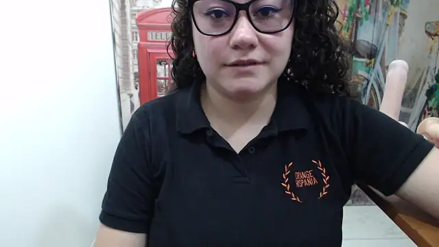 Snapshot of greeneyes_nurse chatting on 10/29/25, 07:15 greeneyes nurse online show from 10/29/25, 07:15