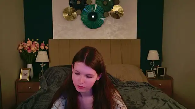 Snapshot of Gaby_Essen chatting on 11/09/25, 08:18 Gaby Essen online show from 11/09/25, 08:18