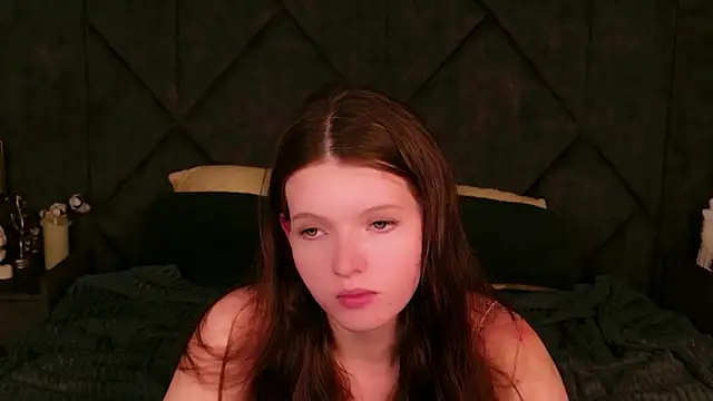 Snapshot of Gaby_Essen chatting on 11/22/25, 08:41 Gaby Essen online show from 11/22/25, 08:41