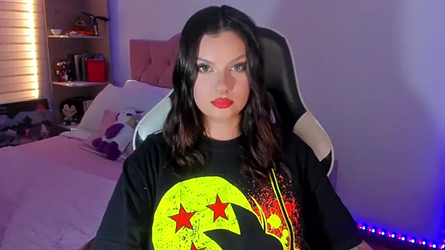 OphelianaRose33 online show from 07/24/26, 07:45
