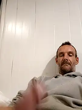 Hungwell1515 online show from 11/12/25, 01:55