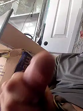 Snapshot of Hungwell1515 chatting on 03/11/26, 06:36 Hungwell1515 online show from 03/11/26, 06:36