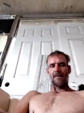 Snapshot of Hungwell1515 chatting on 03/14/26, 01:27 Hungwell1515 online show from 03/14/26, 01:27