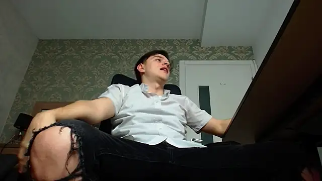 Snapshot of FelixStarkk chatting on 11/09/25, 05:39 FelixStarkk online show from 11/09/25, 05:39