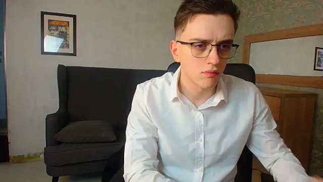 Snapshot of FelixStarkk chatting on 01/13/26, 06:18 FelixStarkk online show from 01/13/26, 06:18