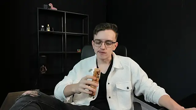 FelixStarkk online show from 05/03/26, 05:13