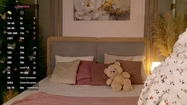 Snapshot of LanaElise chatting on 01/08/26, 07:21 LanaElise online show from 01/08/26, 07:21