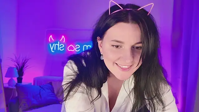 Snapshot of love_me__tonight_ chatting on 10/06/25, 02:58 love me  tonight  online show from 10/06/25, 02:58