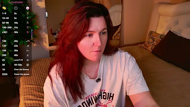 Snapshot of love_me__tonight_ chatting on 05/04/26, 03:57 love me tonight online show from 05/04/26, 03:57