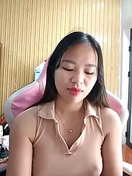 Snapshot of Na_na90 chatting on 03/04/26, 12:49 Na na90 online show from 03/04/26, 12:49