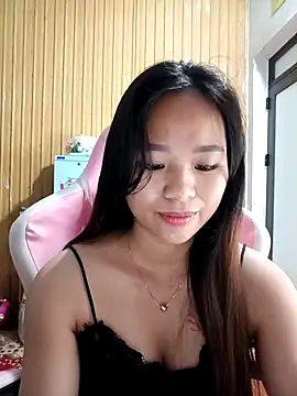 Snapshot of Na_na90 chatting on 03/25/26, 01:11 Na na90 online show from 03/25/26, 01:11