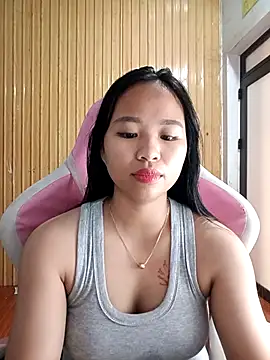 Snapshot of Na_na90 chatting on 04/13/26, 01:00 Na na90 online show from 04/13/26, 01:00