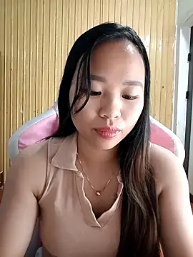 Snapshot of Na_na90 chatting on 04/21/26, 12:56 Na na90 online show from 04/21/26, 12:56