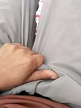 zorhotty online show from 11/07/25, 05:40