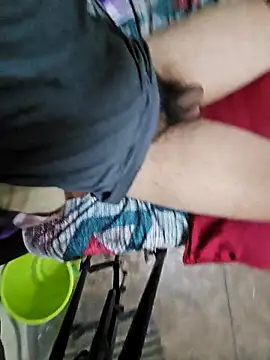 Snapshot of krishx776 chatting on 10/02/25, 09:00 krishx776 online show from 10/02/25, 09:00