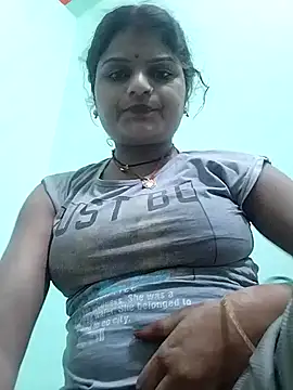 Hot mirchjii online show from 09/22/25, 03:25