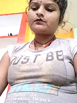 Hot mirchjii online show from 10/11/25, 09:41