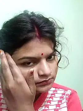 Snapshot of Hot_mirchjii chatting on 02/01/26, 01:37 Hot mirchjii online show from 02/01/26, 01:37