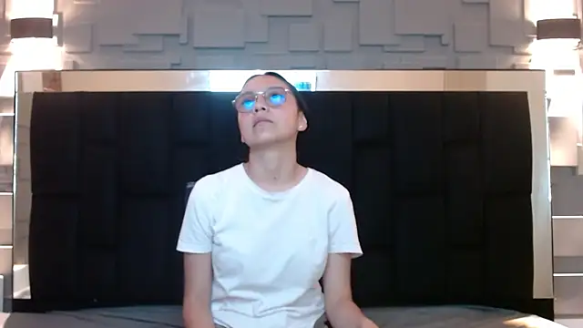 katalina07 1 online show from 10/06/25, 04:15