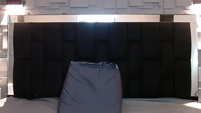 katalina07 1 online show from 10/14/25, 05:58