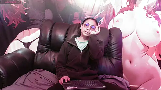 katalina07 1 online show from 10/19/25, 03:56