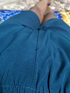 Snapshot of jyohorny chatting on 11/18/25, 02:54 jyohorny online show from 11/18/25, 02:54