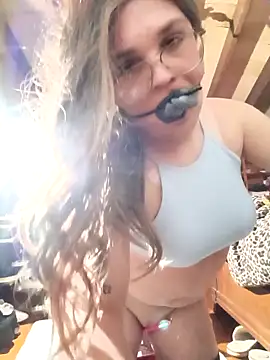 Snapshot of laiuusss69 chatting on 02/15/26, 12:07 laiuusss69 online show from 02/15/26, 12:07