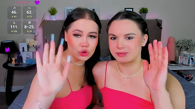 SoniaCraig online show from 10/23/25, 03:17