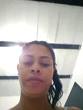 Snapshot of daliataleboficiall chatting on 10/15/25, 06:19 daliataleboficiall online show from 10/15/25, 06:19