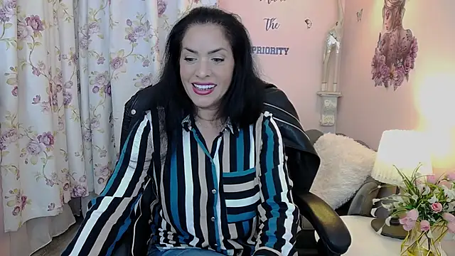 MyLovOne online show from 11/02/25, 12:18