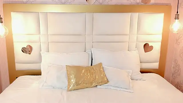 luna hot ass online show from 01/06/26, 07:50