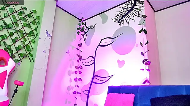 Snapshot of Karen_Ariass chatting on 03/25/26, 01:39 Karen Ariass online show from 03/25/26, 01:39