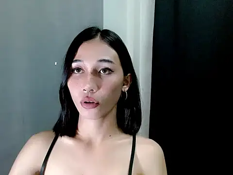 Urfucking khloe1 online show from 11/27/25, 05:48