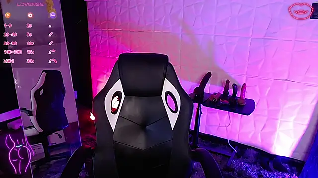 Snapshot of violetjane chatting on 09/13/25, 05:13 violetjane online show from 09/13/25, 05:13