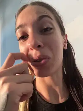 Snapshot of tbp96 chatting on 04/03/26, 06:17 tbp96 online show from 04/03/26, 06:17