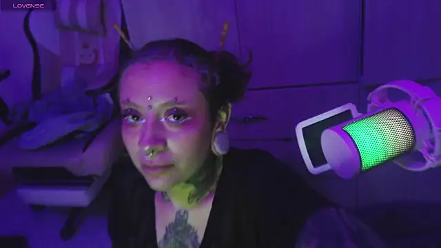 vainilla doll online show from 02/08/26, 12:14