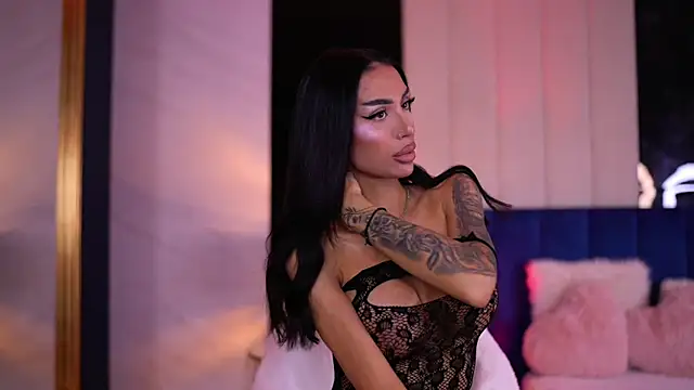 KimNatty online show from 12/16/25, 02:22