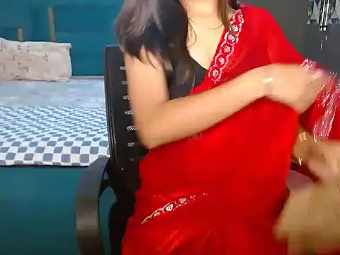 Urlove lily online show from 05/19/26, 03:40