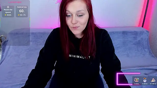 Alisawoods  online show from 02/08/26, 01:36