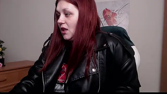 Snapshot of Alisawoods_ chatting on 03/08/26, 01:48 Alisawoods online show from 03/08/26, 01:48