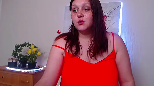 Snapshot of Alisawoods_ chatting on 05/28/26, 12:24 Alisawoods online show from 05/28/26, 12:24